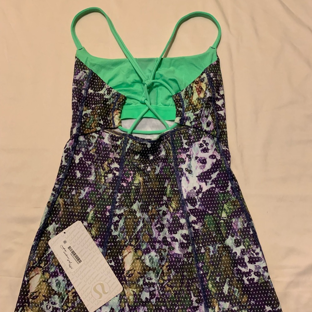 Lululemon NWT Dancing Warrior Tank- Size 2
